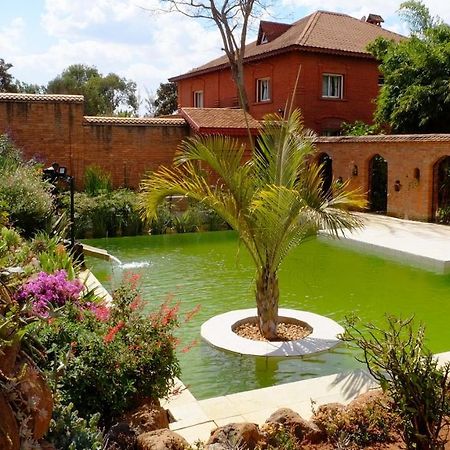 Eco Lodge Les Chambres Du Voyageur Antsirabe Exteriör bild
