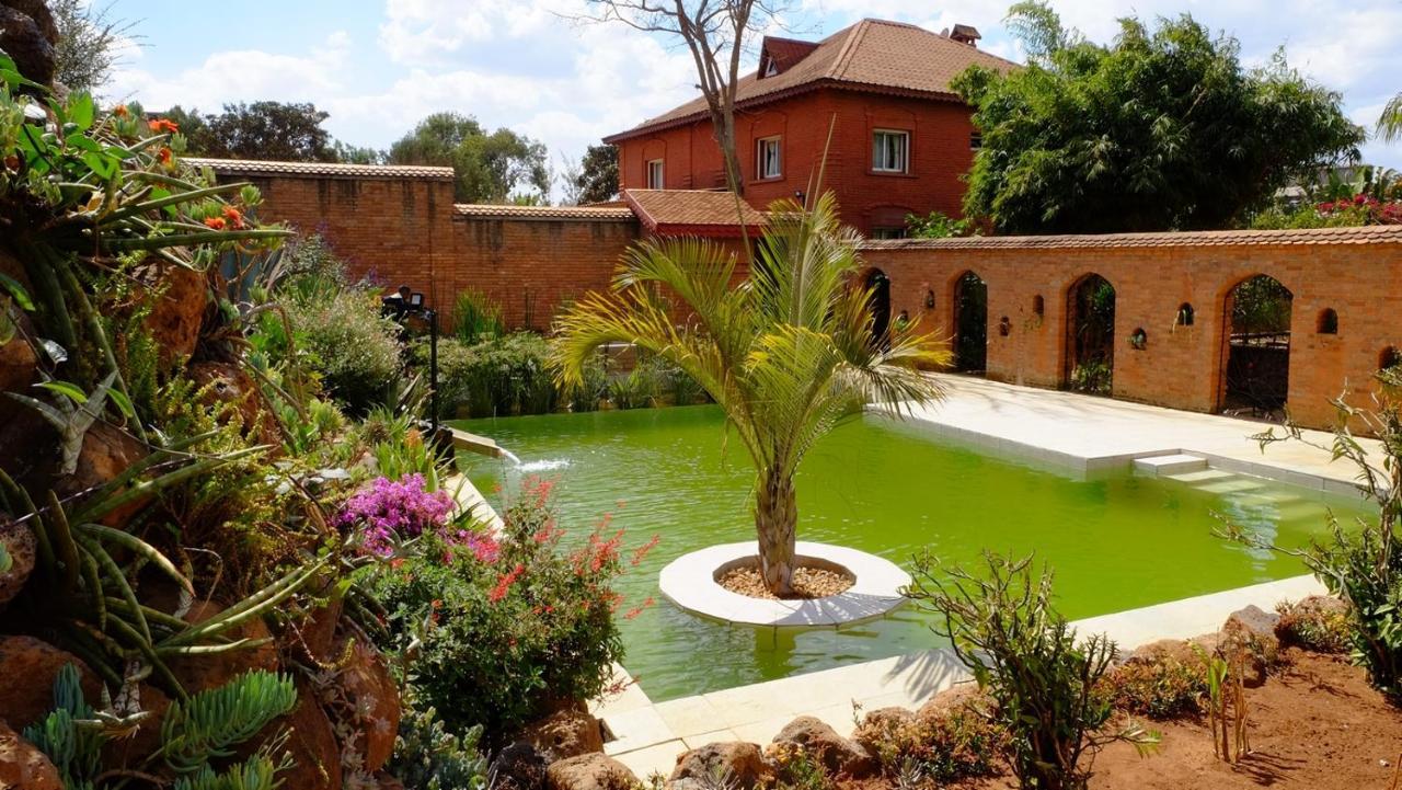 Eco Lodge Les Chambres Du Voyageur Antsirabe Exteriör bild