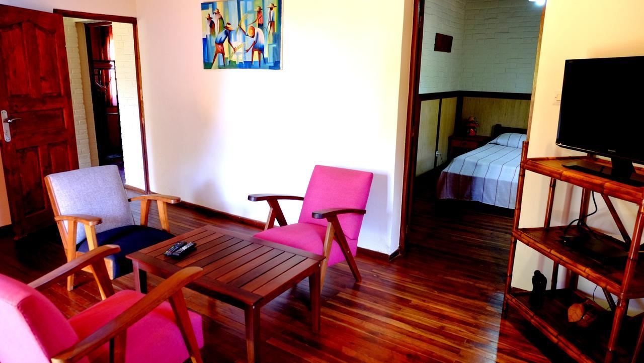 Eco Lodge Les Chambres Du Voyageur Antsirabe Exteriör bild