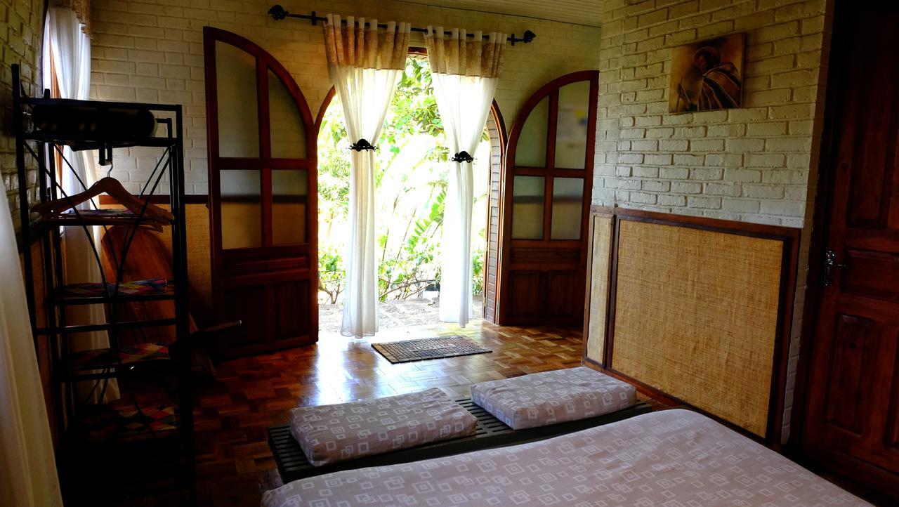 Eco Lodge Les Chambres Du Voyageur Antsirabe Exteriör bild